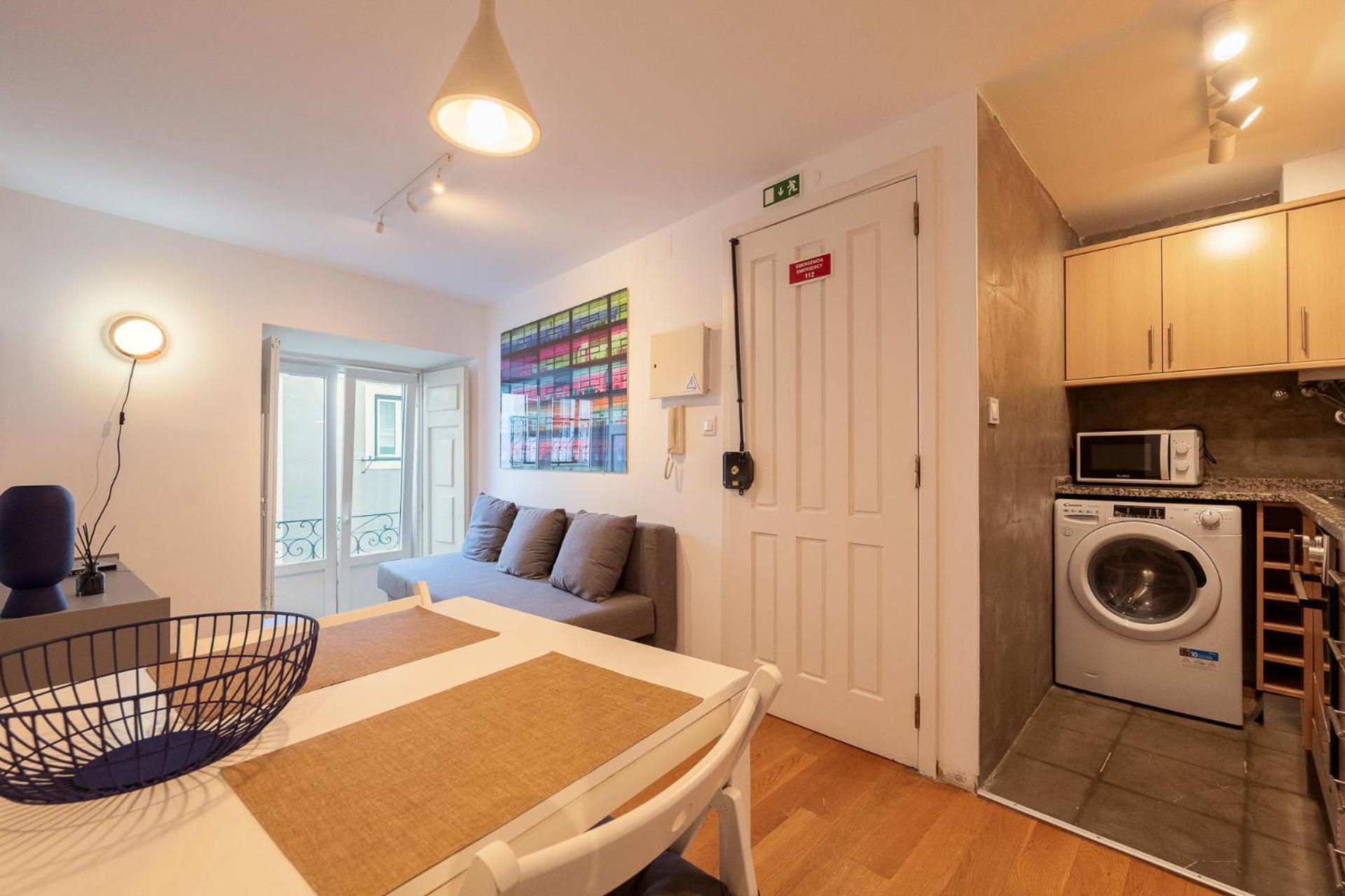 Contemporary Apartment In Chiado 3 Lisboa Kültér fotó